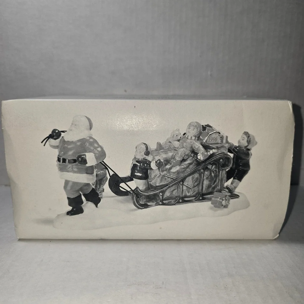 Department‎ 56 Original Snow Village SANTA COMES TO TOWN 1996 #54862 retired